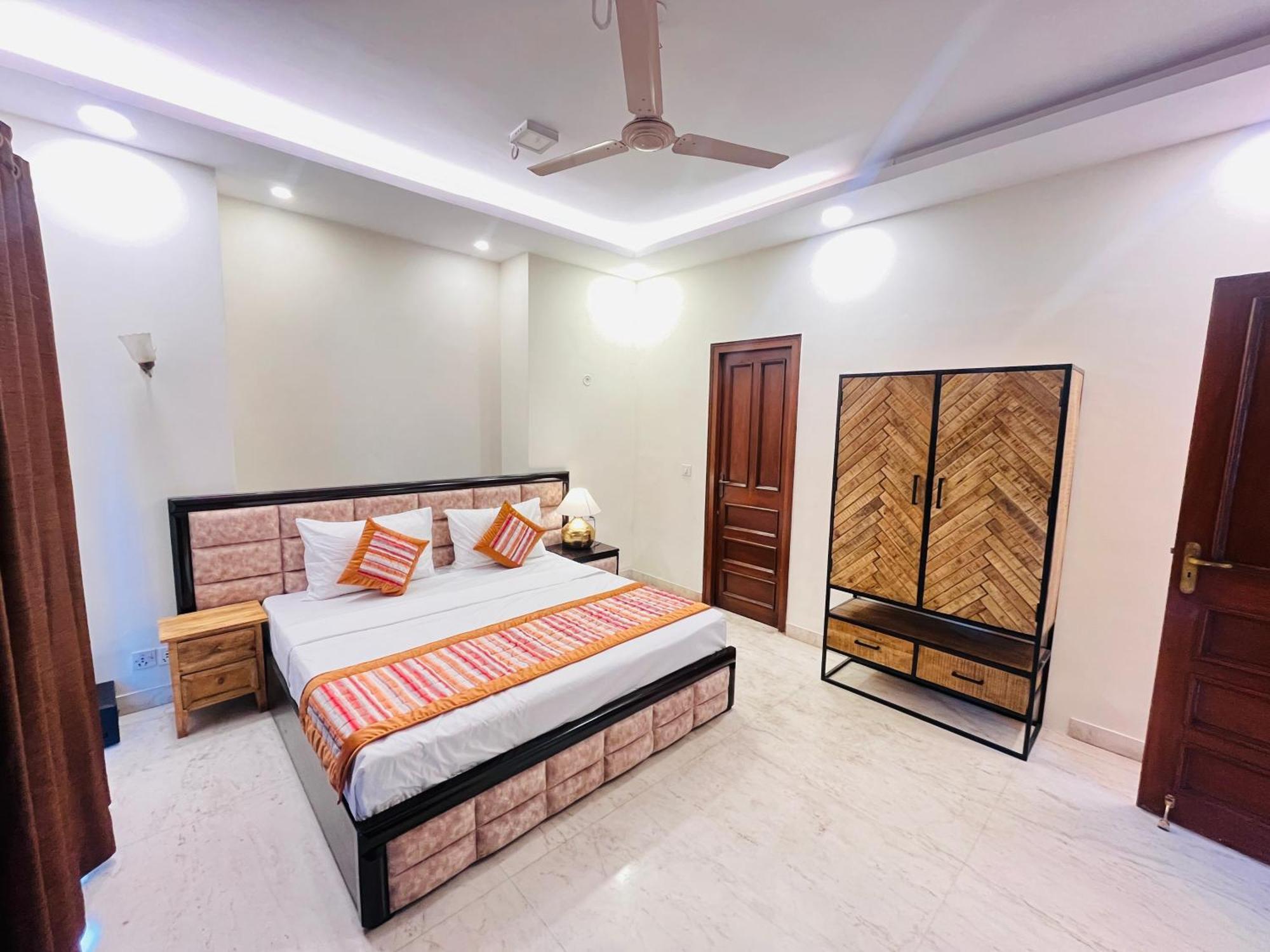 Grove Residency Hauz Khas New Delhi Couple Friendly Hotel Luaran gambar