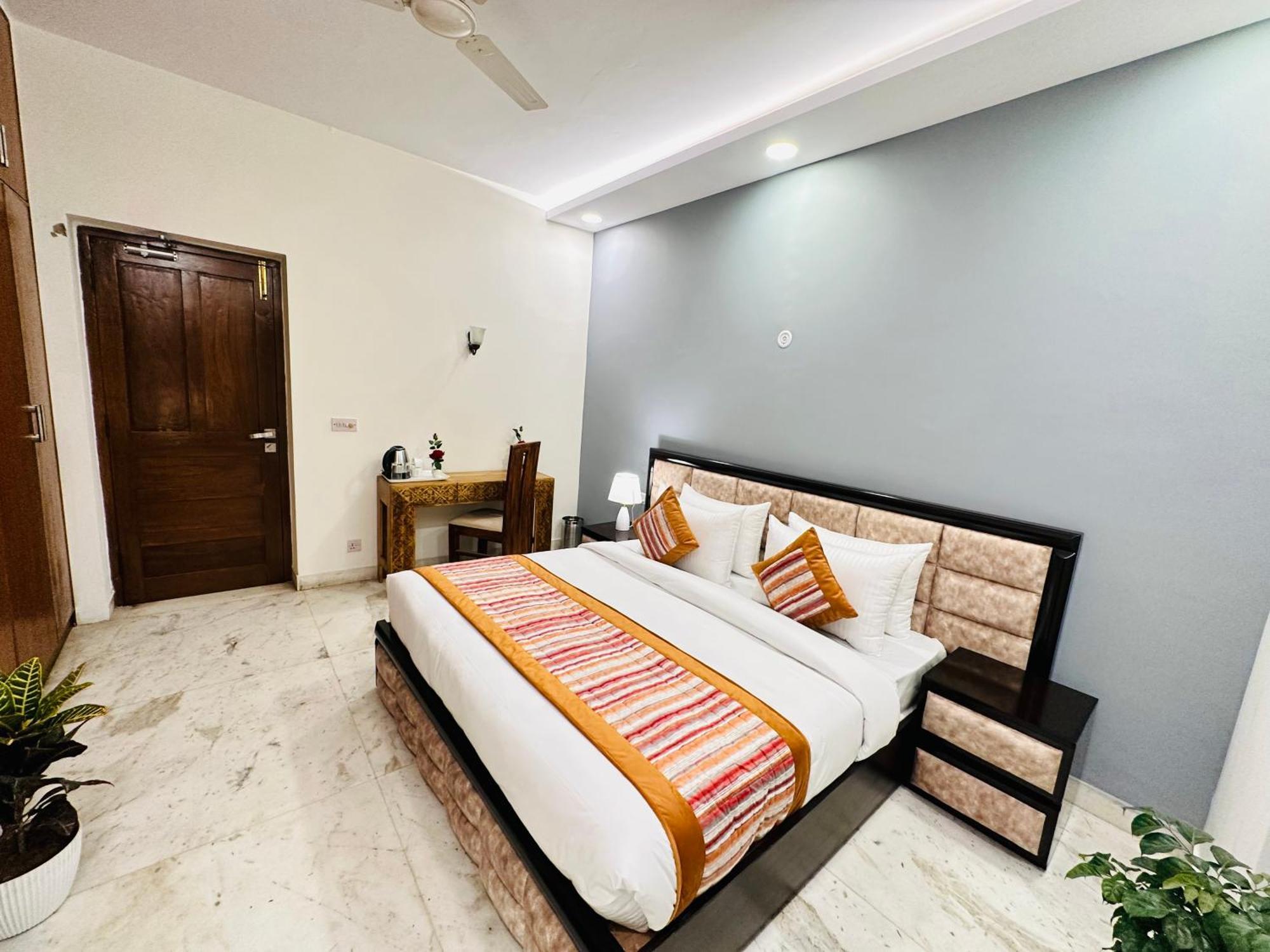 Grove Residency Hauz Khas New Delhi Couple Friendly Hotel Luaran gambar